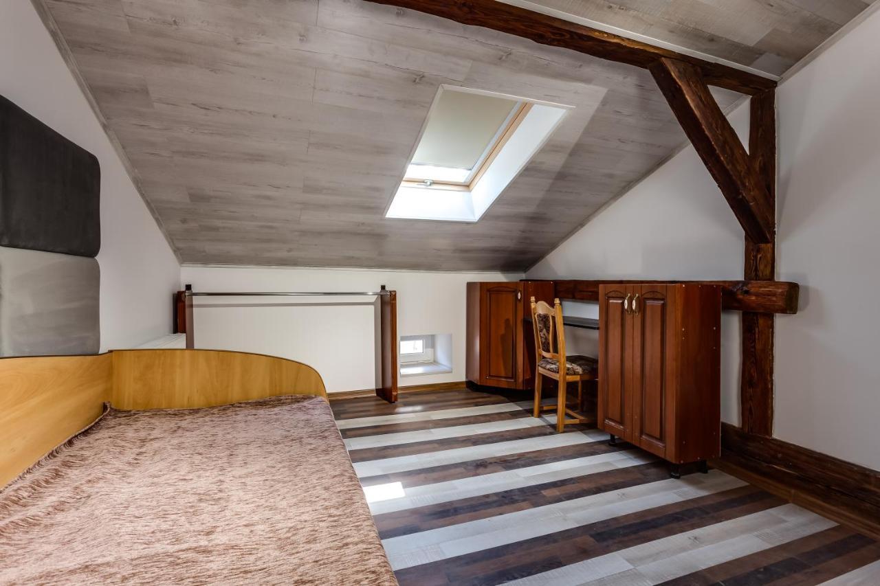 Four Bedrooms Apartment In The Heart Of Leópolis Exterior foto