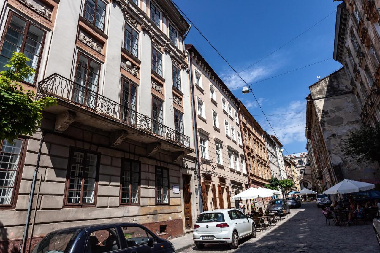 Four Bedrooms Apartment In The Heart Of Leópolis Exterior foto