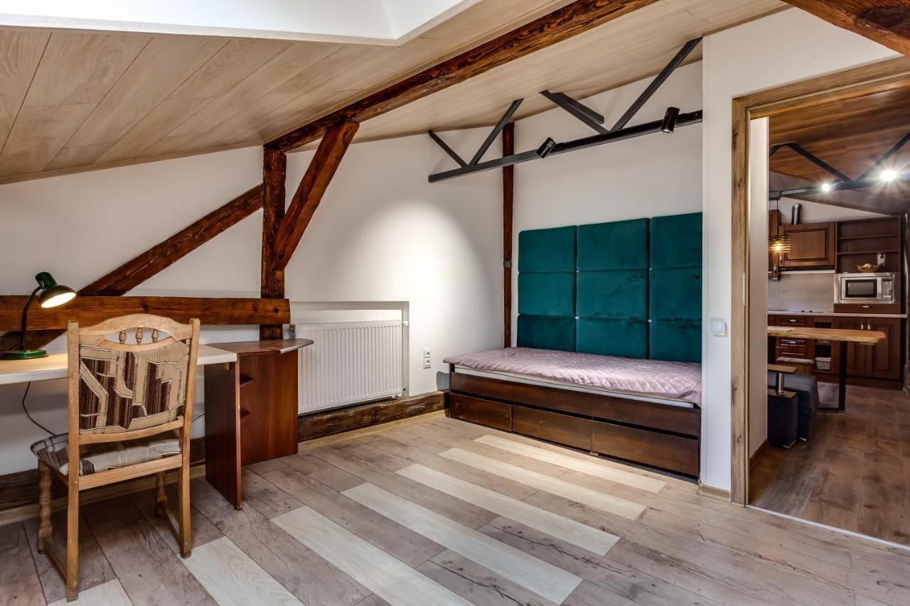 Four Bedrooms Apartment In The Heart Of Leópolis Exterior foto