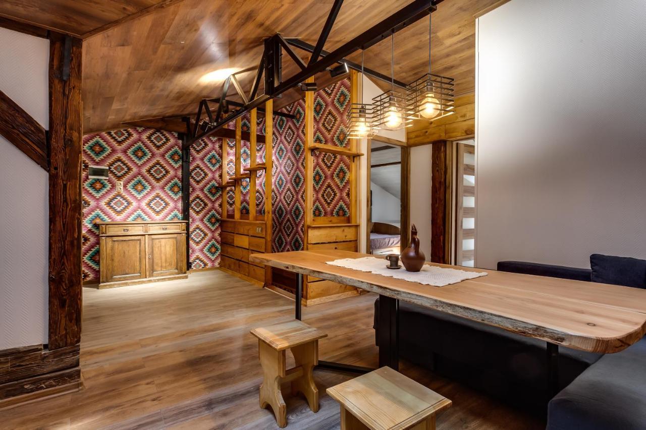 Four Bedrooms Apartment In The Heart Of Leópolis Exterior foto